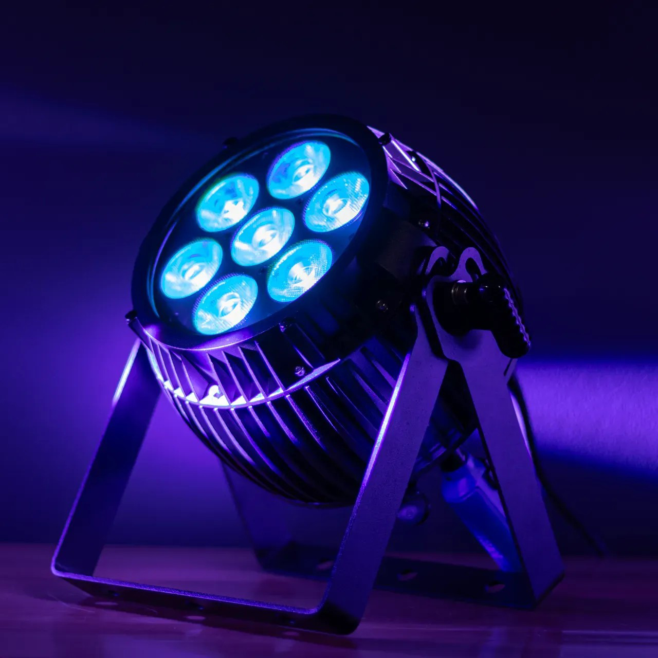 Blizzard Lighting TOURnado RGBALC Wash