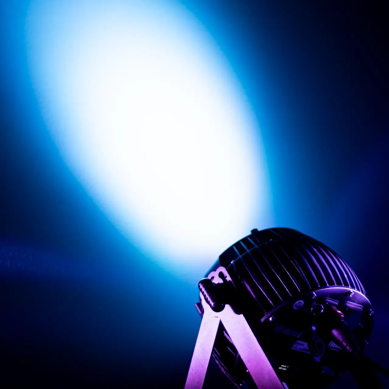 Blizzard Lighting TOURnado RGBALC Wash